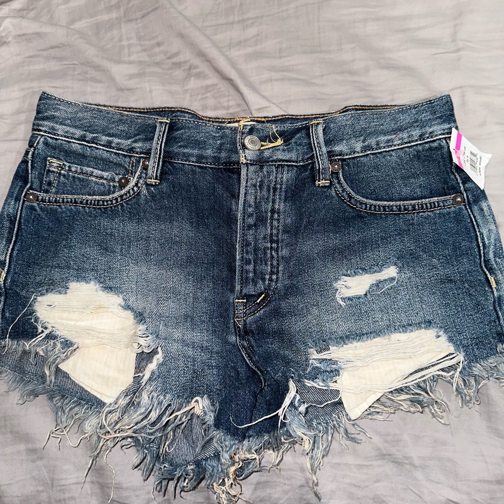We the Free / Free People Distressed Denim Shorts size 25